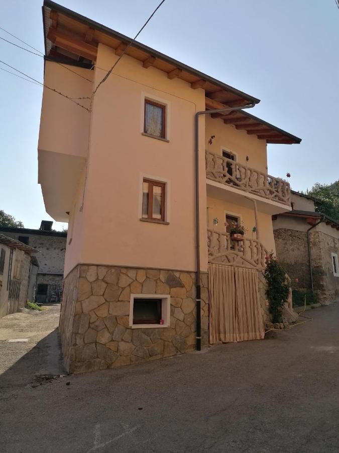 Casa Vacanza La Rosa Vinadio Dış mekan fotoğraf